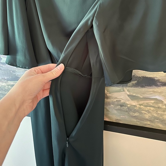 Dark Green Banana Republic Factory Flutter-Sleeve Knee-Length Dress - Picture 7 of 8